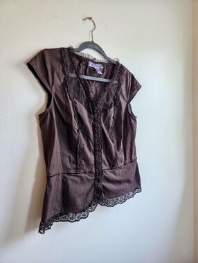 Vintage Y2K Nine & Co Romantic Boho Lace Beaded Top
